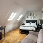Saint-louis Pigalle Hotel 3*