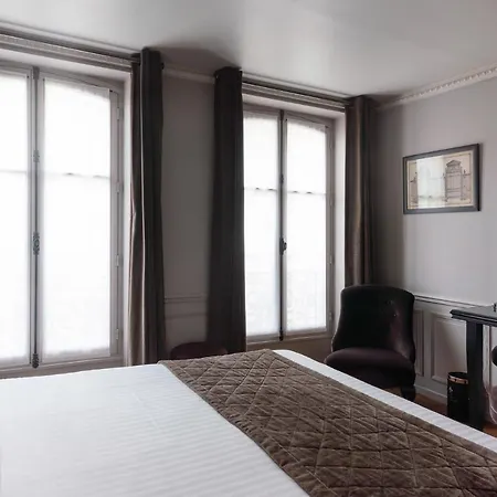Saint-louis Pigalle 3* Parigi