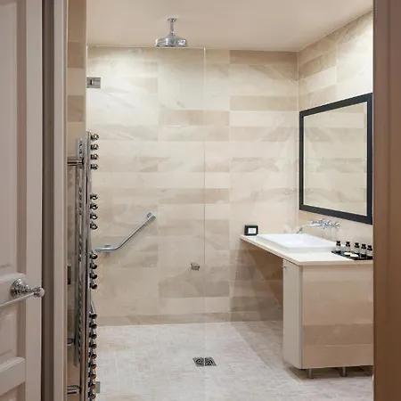 Saint-louis Pigalle Hotel