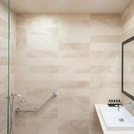 Saint-louis Pigalle Hotel 3*