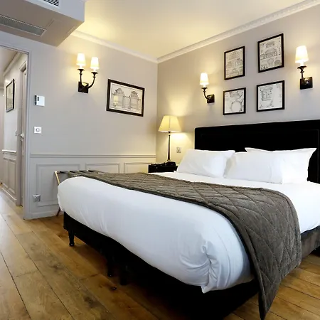 ホテル サン ルイ ピガール パリ