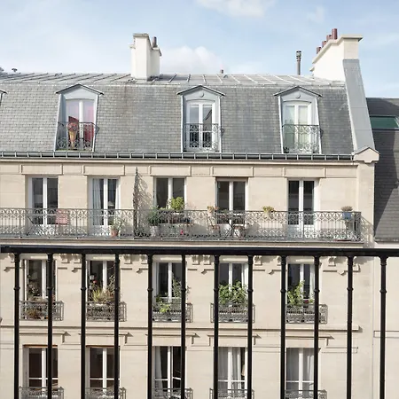 Saint-louis Pigalle 3* Париж