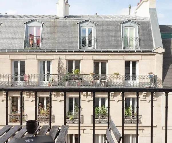 Hotel Saint-louis Pigalle 3*