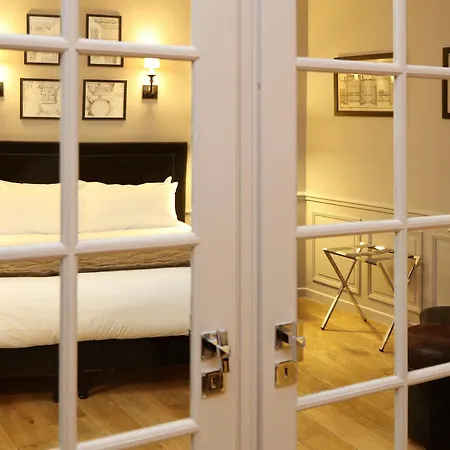 Hotel Saint-Louis Pigalle